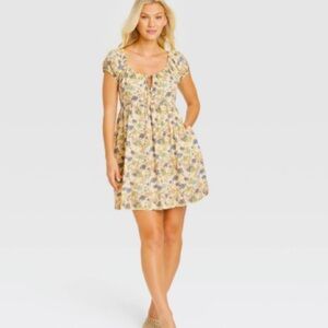 Universal Thread Dress Floral Puff Short Sleeve Dress. Size Large